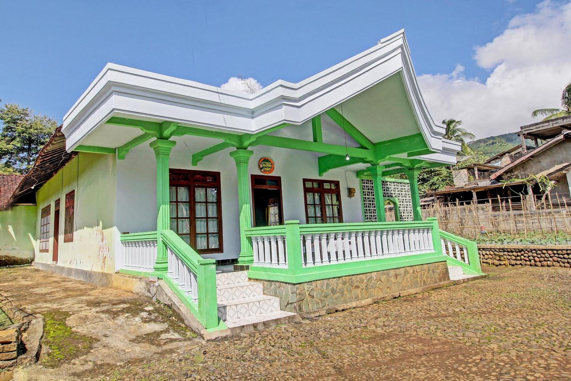Spot On 91214 Desa Wisata Pandean Hotell Trenggalek Exteriör bild
